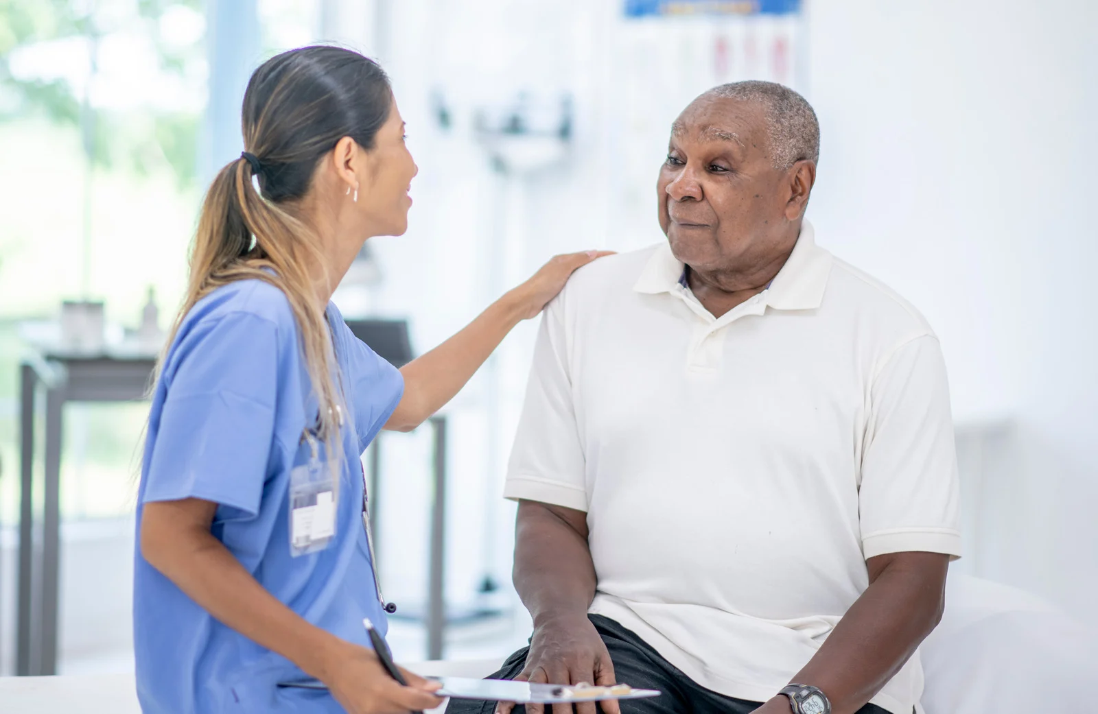 Compassionate kidney disease support and personalized care for a senior patient in Montebello by Atlanta Lake Michigan Nephrology